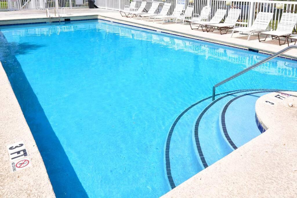 All New Luxury Beach Retreat 1 Mile To Beach W Pool Миртъл Бийч Екстериор снимка